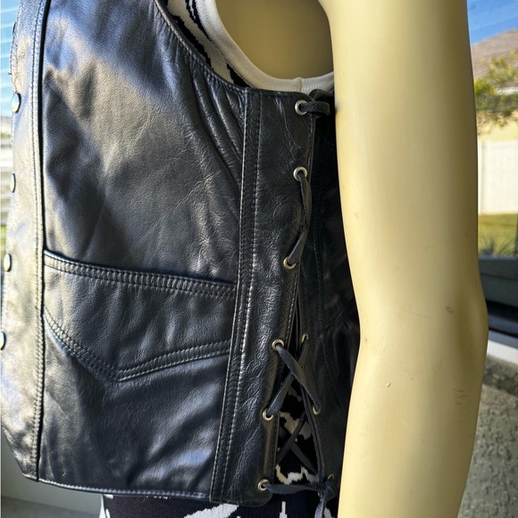 Vintage Hecho En Mexico Genuine Leather Lace Side Vest - Picture 5 of 10